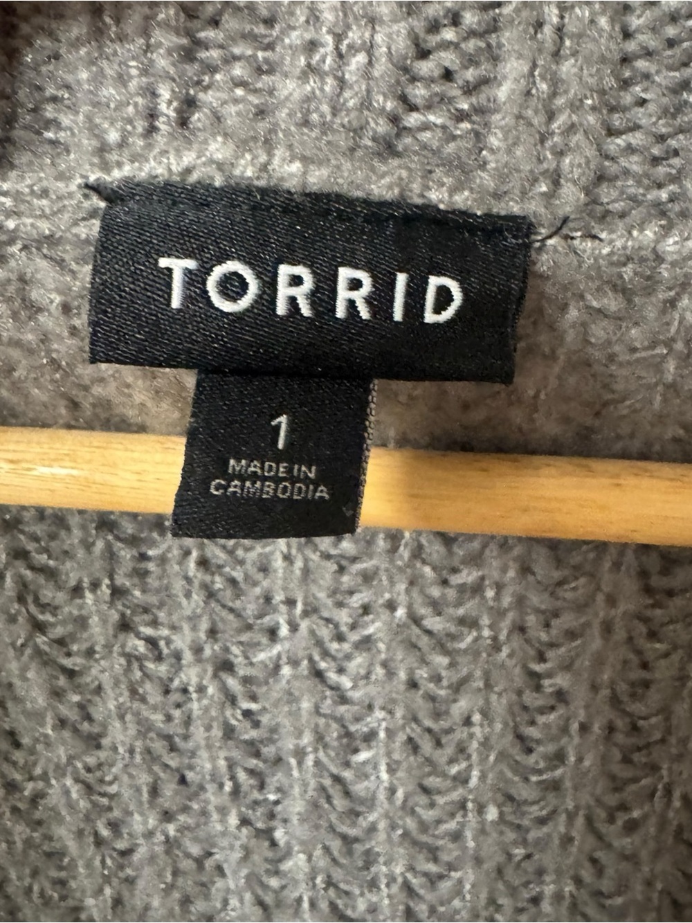 Torrid Boyfriend Cardigan Pointelle Sleeve Sweater Womens 1 14 16 1X Grey Long - Picture 9 of 10
